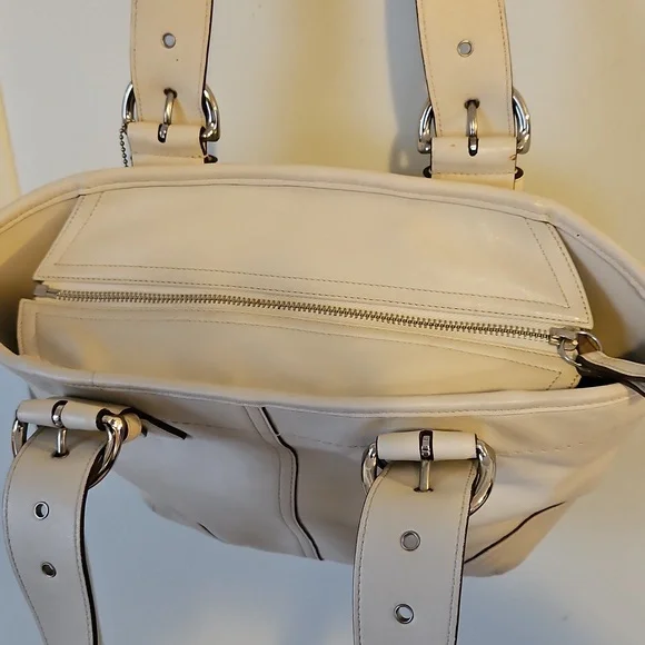 Coach Cream Soho Hampton Shoulder Bag
